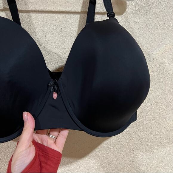 Torrid Curve 360 back smoothing lightly lined t-shirt black bra - 44G - Picture 2 of 7